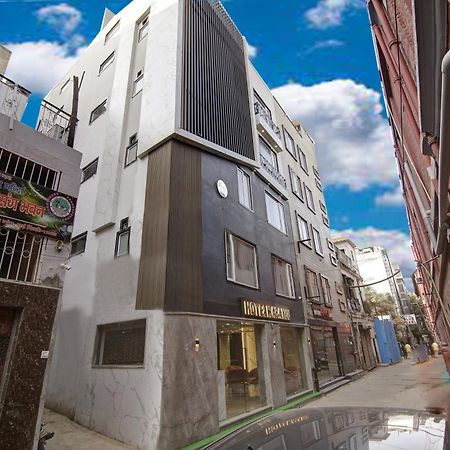 Hotel Kaca Inn-By Haveliya Hotels- Traveller'S Choice Award Winner 2025 ニューデリー エクステリア 写真