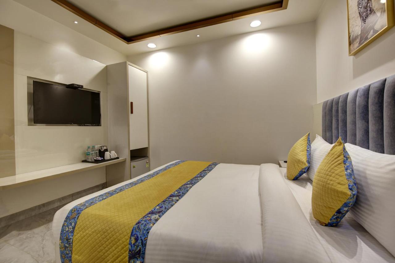 Hotel Kaca Inn-By Haveliya Hotels- Traveller'S Choice Award Winner 2025 ニューデリー エクステリア 写真