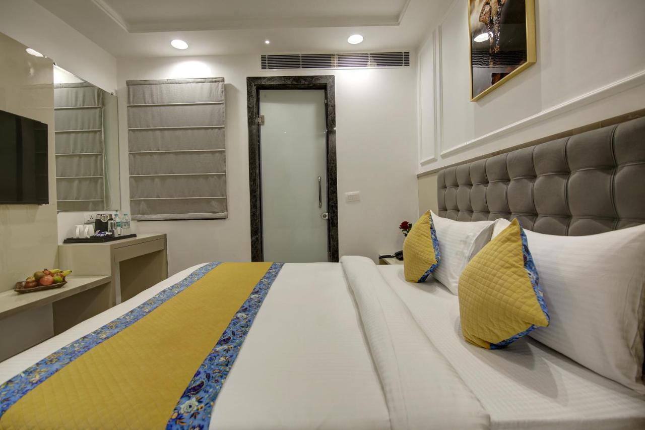 Hotel Kaca Inn-By Haveliya Hotels- Traveller'S Choice Award Winner 2025 ニューデリー エクステリア 写真