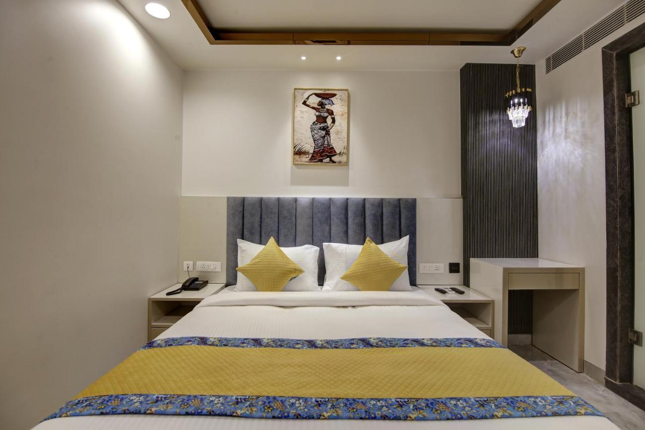 Hotel Kaca Inn-By Haveliya Hotels- Traveller'S Choice Award Winner 2025 ニューデリー エクステリア 写真