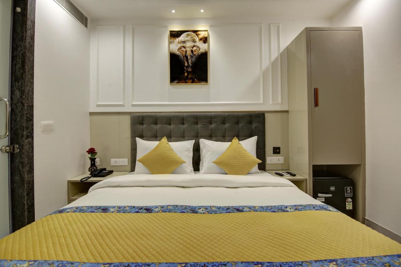 Hotel Kaca Inn-By Haveliya Hotels- Traveller'S Choice Award Winner 2025 ニューデリー エクステリア 写真