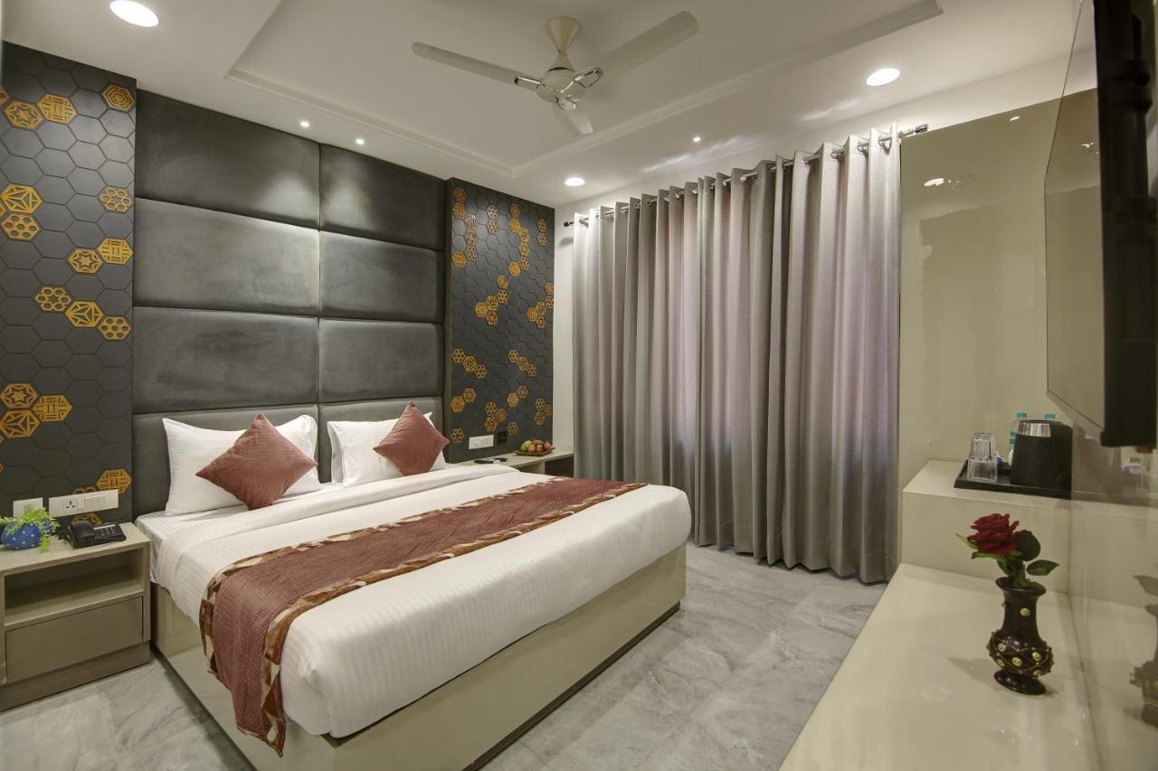 Hotel Kaca Inn-By Haveliya Hotels- Traveller'S Choice Award Winner 2025 ニューデリー エクステリア 写真